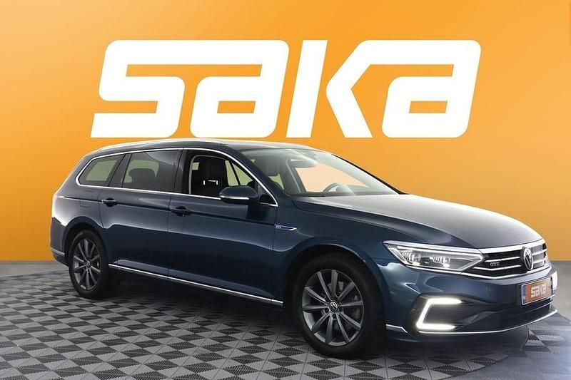 Käytetty 2023 VW Passat Business Farmari | 28 900 € (Kallis) - Kuva 1/3