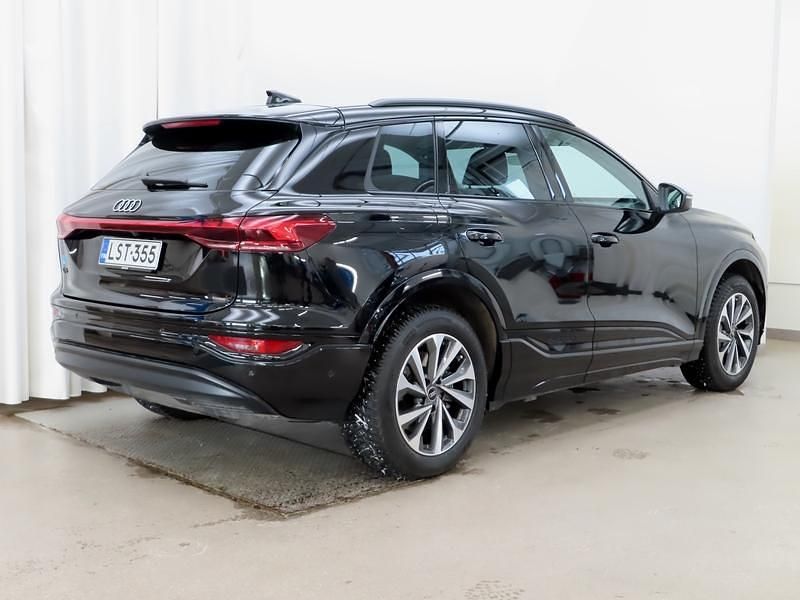 Käytetty Audi Q6 e-tron 285 kW (388 HP) 2025 Musta Katumaasturi