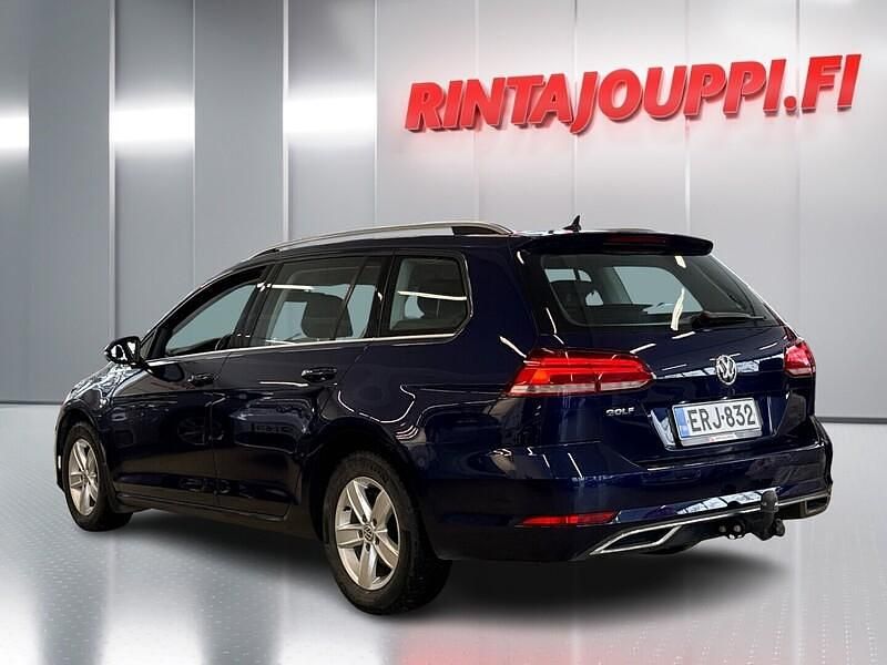 Käytetty VW Golf VII Highline 116 HP (85 kW) 2019 Farmari