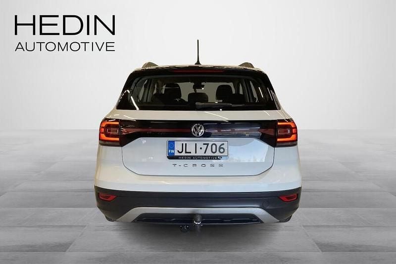 Käytetty VW T-Cross 95 HP (69 kW) 2019 Valkoinen Katumaasturi