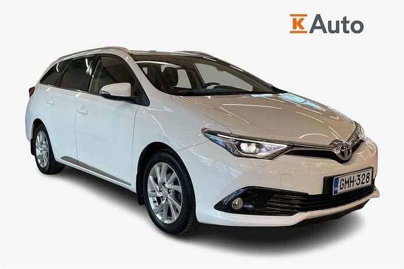 Käytetty 2017 Toyota Auris Touring Sports Multidrive S Farmari | 13 950 € (Hyvä tarjous) - Kuva 1/4