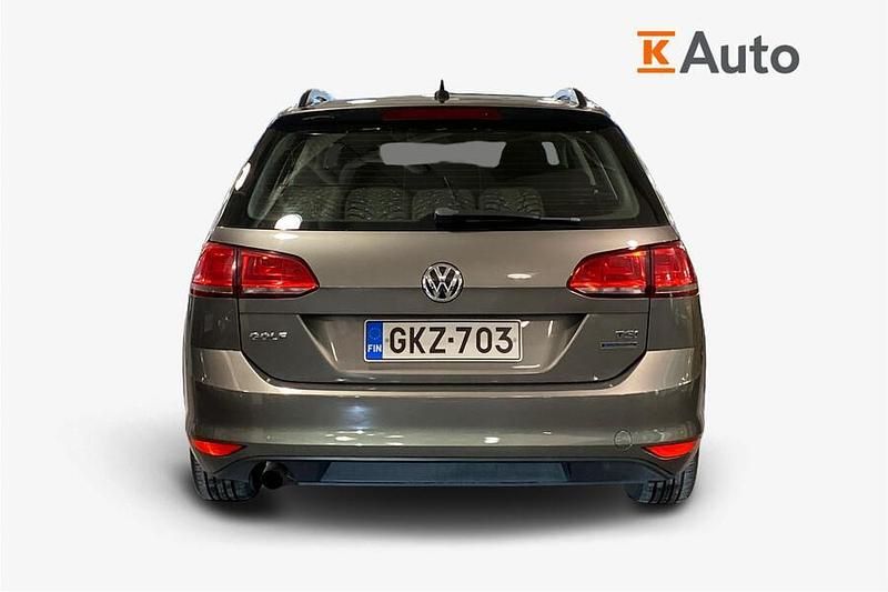 Käytetty VW Golf VII Comfortline 105 HP (77 kW) 2014 Harmaa Farmari