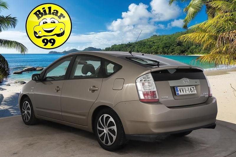 Käytetty Toyota Prius 78 HP (57 kW) 2007 Viistoperä
