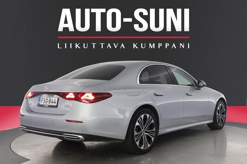 Käytetty Mercedes E300 Advanced Plus 313 HP (230 kW) 2025 Harmaa Sedan