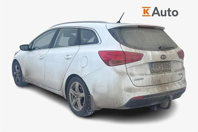 Käytetty Kia Ceed Sportswagon Classic 135 HP (99 kW) 2015 Farmari