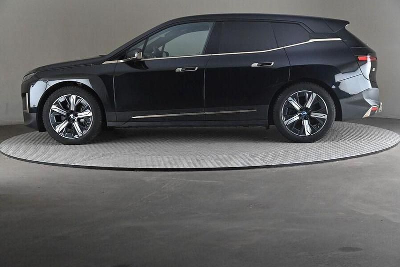 Käytetty BMW iX 239 kW (326 HP) 2022 Katumaasturi