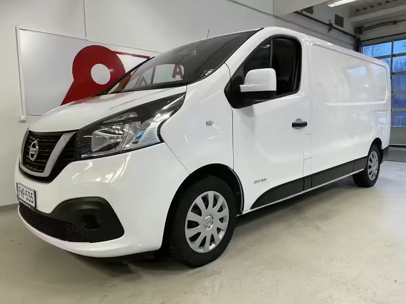 Valkoinen Käytetty 2017 Nissan NV300 Comfort Van | 16 900 € (Perustarjous) - Kuva 1/4