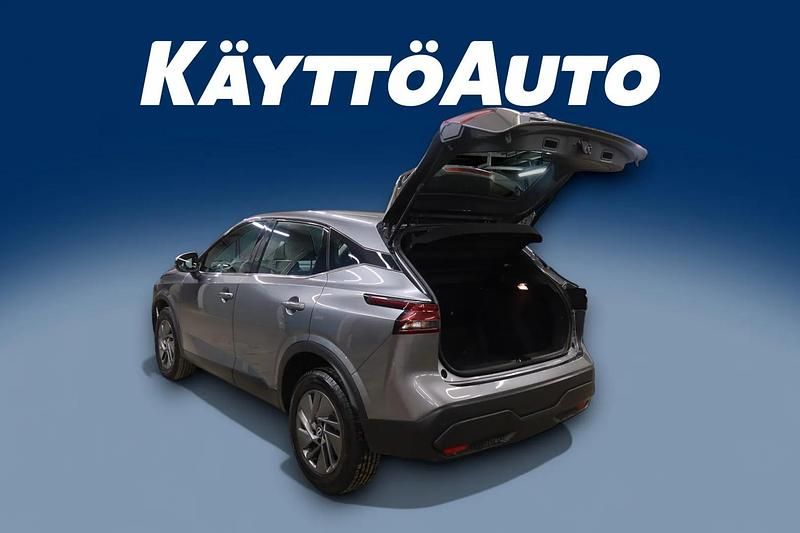 Käytetty Nissan Qashqai Acenta 158 HP (116 kW) 2024 Met. harmaa Katumaasturi