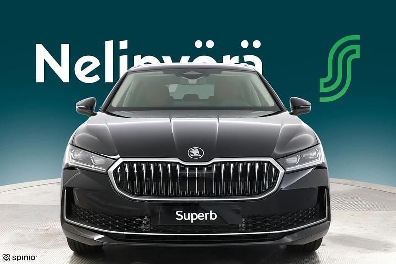 Uusi Skoda Superb Style 2026 Farmari