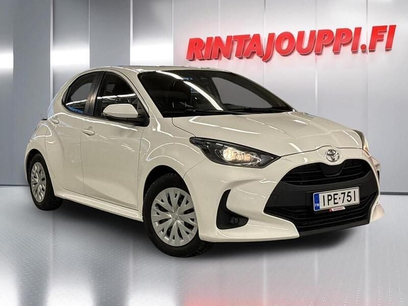 Käytetty Toyota Yaris Multidrive S 125 HP (91 kW) 2021 Valkoinen Viistoperä