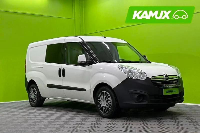 Käytetty Opel Combo S 129 HP (94 kW) 2018 Valkoinen Tila-auto