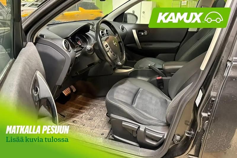 Käytetty Nissan Qashqai 360º 117 HP (86 kW) 2012 Musta Katumaasturi