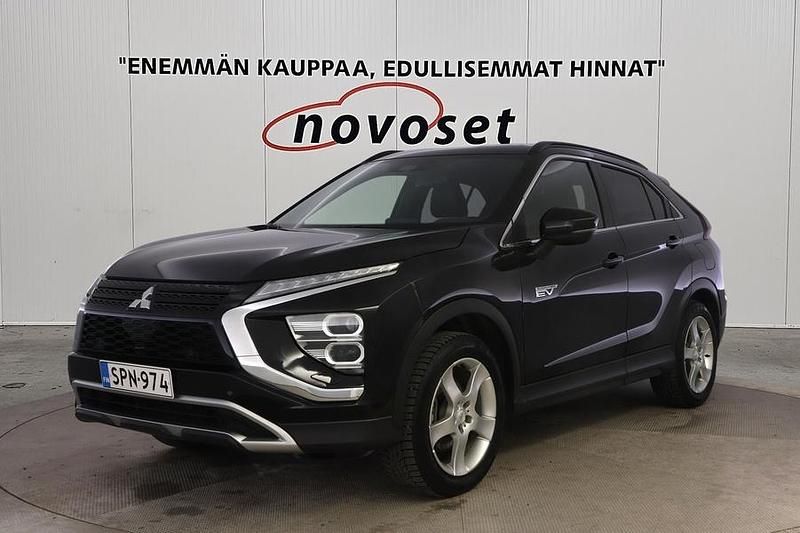Musta Käytetty 2022 Mitsubishi Eclipse Instyle Tila-auto | 24 470 € - Kuva 1/4
