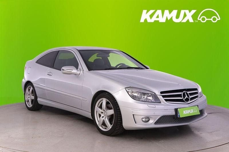 Hopea / harmaa Käytetty 2009 Mercedes 180 Sedan | 6 900 € - Kuva 1/3