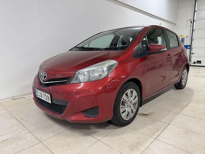 Käytetty 2013 Toyota Yaris Sol Viistoperä | 8 480 € (Perustarjous) - Kuva 1/1