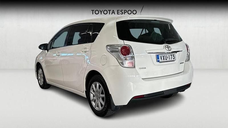 Käytetty Toyota Verso Multidrive S 147 HP (108 kW) 2015 Tila-auto
