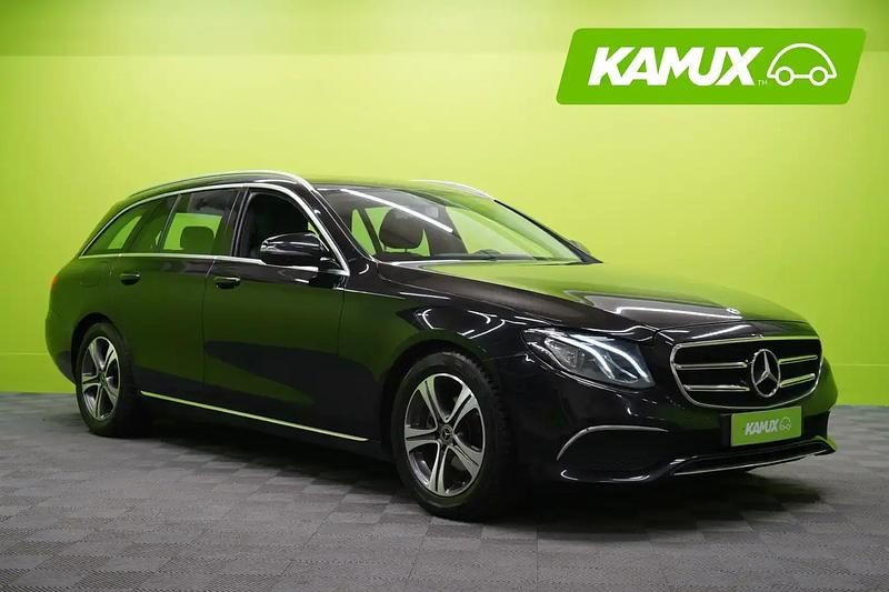 Musta Käytetty 2019 Mercedes E200 Farmari | 15 890 € (Supertarjous) - Kuva 1/4
