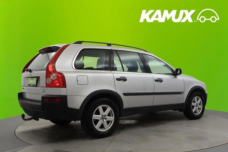 Käytetty Volvo XC90 Summum 185 HP (136 kW) 2006 Hopea / harmaa Katumaasturi