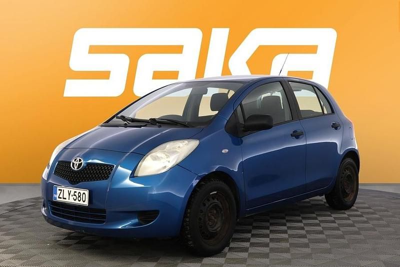 Käytetty Toyota Yaris Sol 69 HP (50 kW) 2007 Viistoperä