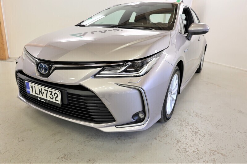Käytetty 2022 Toyota Corolla 1.8 El_Hybrid 98 HP (25 990 €) | 24100 Salo |  AutoUncle