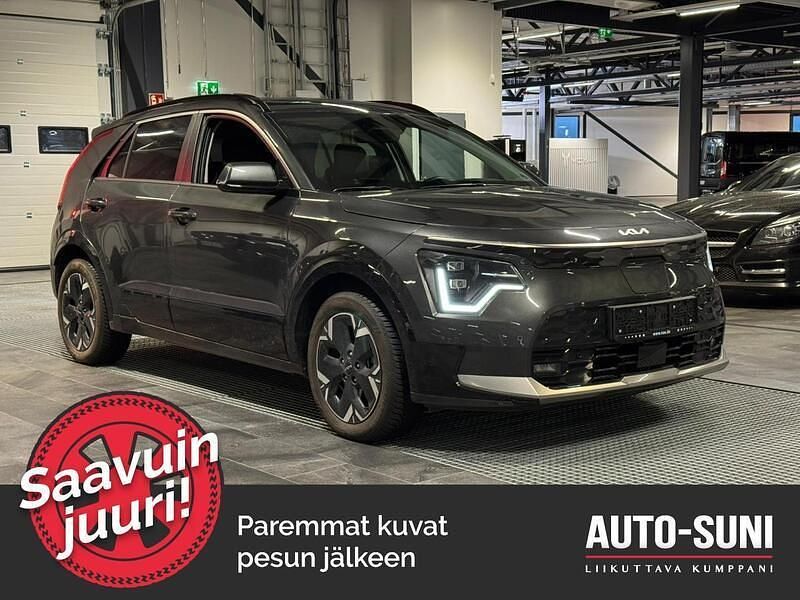 Käytetty 2023 Kia e-Niro EX Katumaasturi | 29 890 € (Perustarjous) - Kuva 1/3