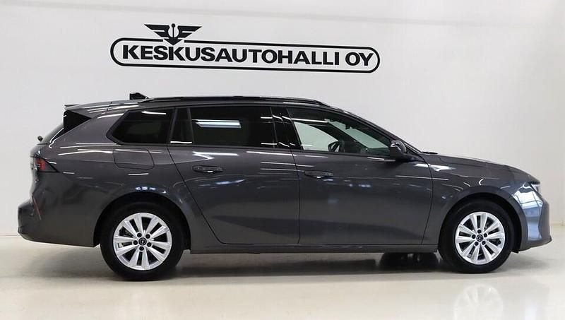 Käytetty Opel Astra Edition+ 136 HP (100 kW) 2025 Farmari