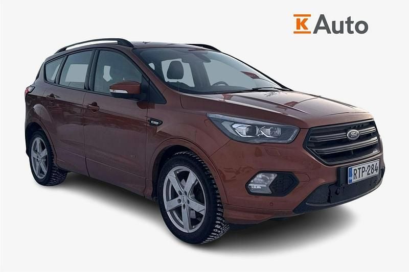 Käytetty Ford Kuga ST-Line 150 HP (110 kW) 2018 Ruskea (beige) Katumaasturi