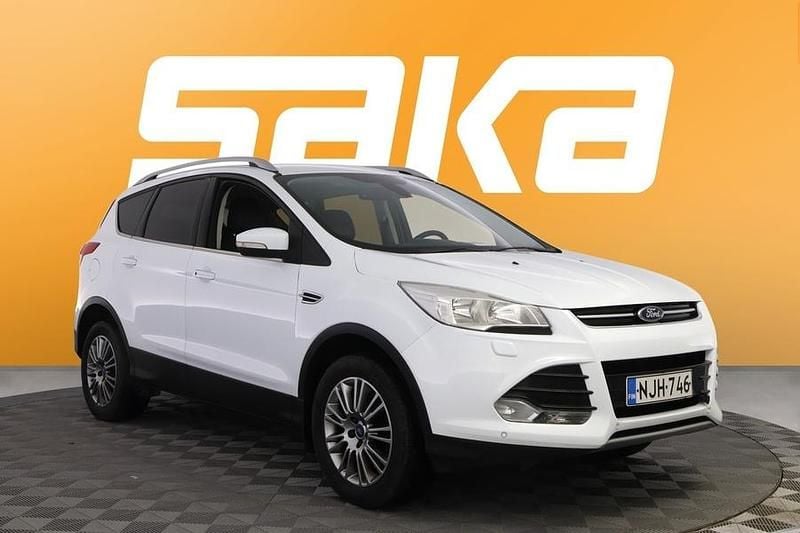 Käytetty Ford Kuga Titanium 182 HP (133 kW) 2013 Katumaasturi