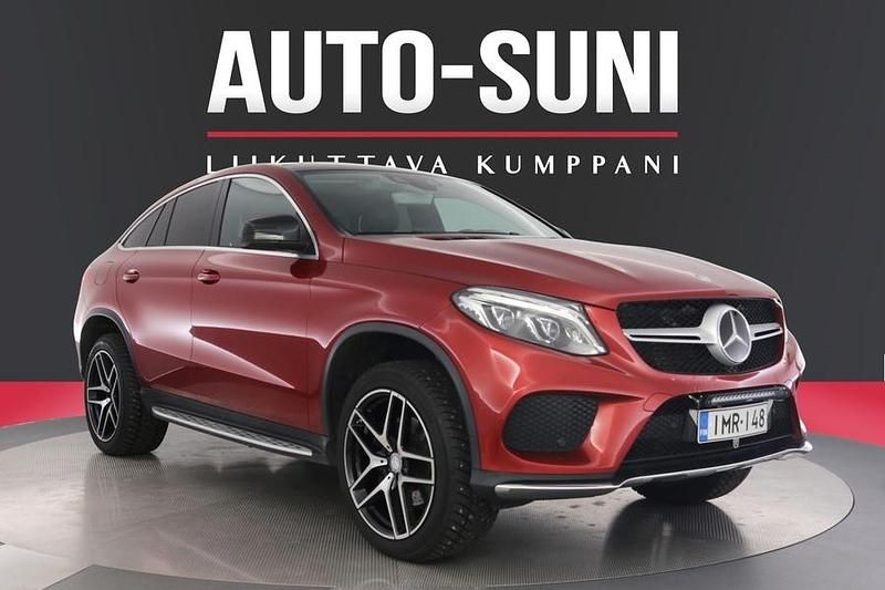 Punainen Käytetty 2016 Mercedes GLE350 Coupe - kaksiovinen | 33 900 € (Kallis) - Kuva 1/3