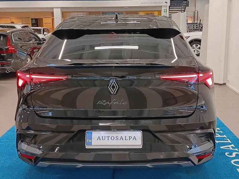 Käytetty Renault Rafale 2025 Katumaasturi