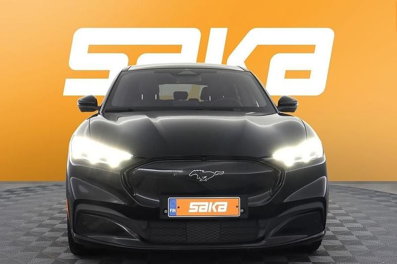 Käytetty Ford Mustang Mach-E Premium 258 kW (351 HP) 2022 Katumaasturi