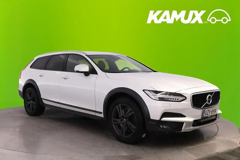 Valkoinen Käytetty 2018 Volvo V90 CC Pro Farmari | 32 490 € (Perustarjous) - Kuva 1/4
