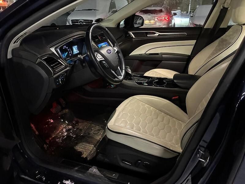 Käytetty Ford Mondeo Vignale 188 HP (138 kW) 2020 Farmari