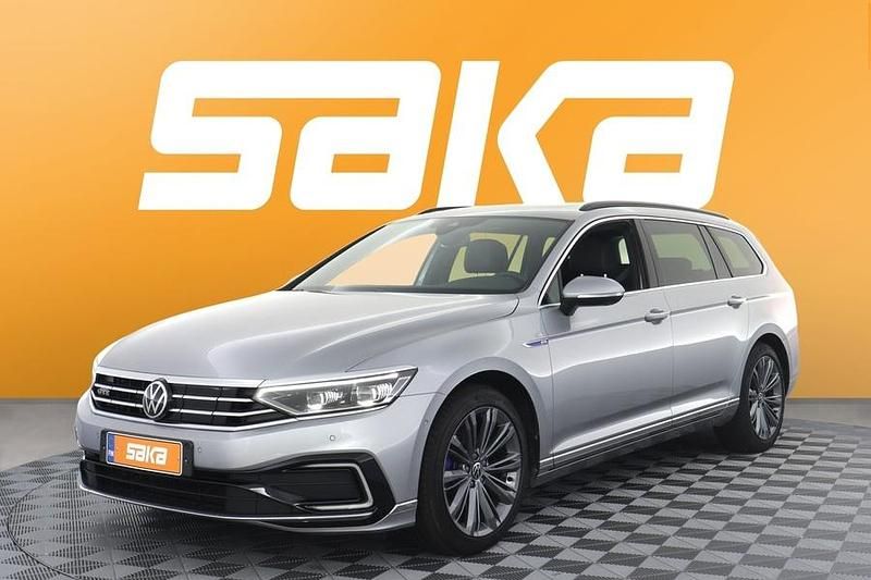 Käytetty VW Passat Business 218 HP (160 kW) 2022 Farmari