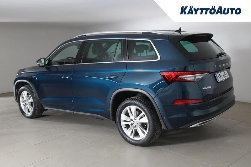 Käytetty Skoda Kodiaq LAURIN & KLEMENT 150 HP (110 kW) 2023 Lava blue, metalli Katumaasturi
