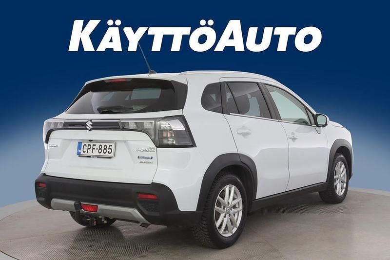 Käytetty Suzuki SX4 S-Cross GLX 129 HP (94 kW) 2022 Val Katumaasturi