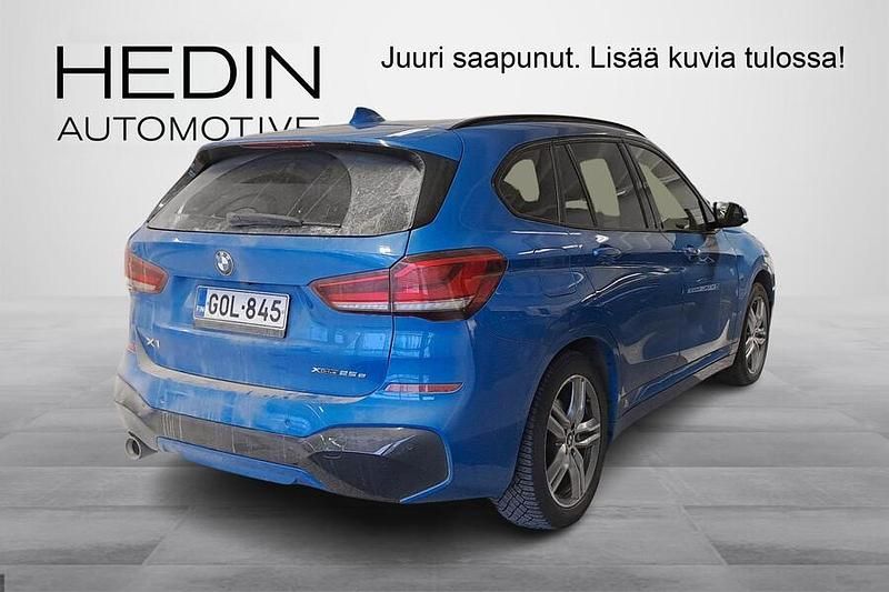 Käytetty BMW X1 M Sport 220 HP (161 kW) 2020 Sininen Katumaasturi