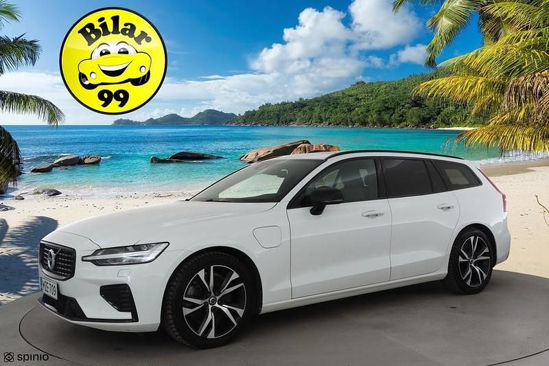 Käytetty Volvo V60 R-Design 392 HP (288 kW) 2021 Farmari