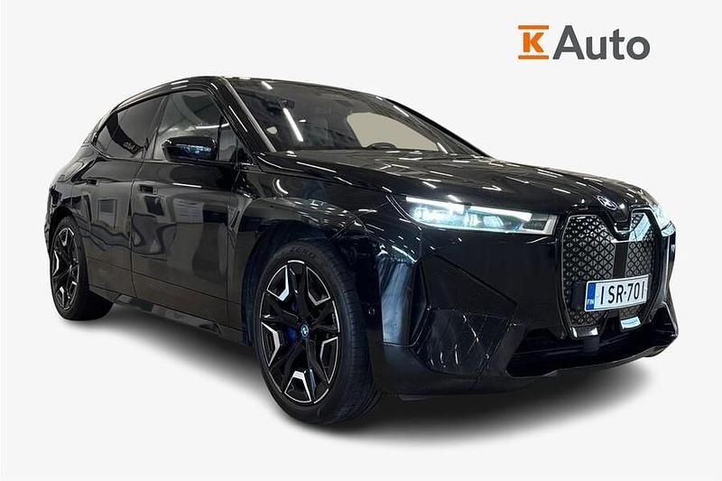 Käytetty 2022 BMW iX Katumaasturi | 52 448 € (Hyvä tarjous) - Kuva 1/3