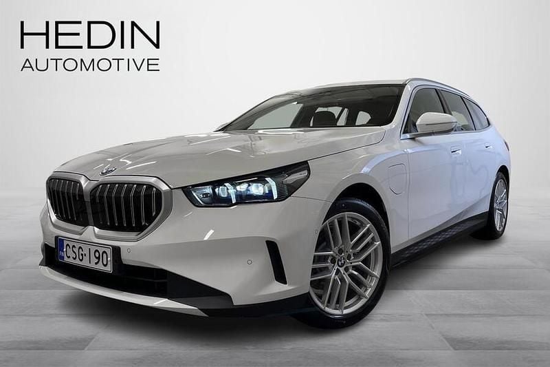 Uusi 2025 BMW 530 Farmari | 70 900 € - Kuva 1/4