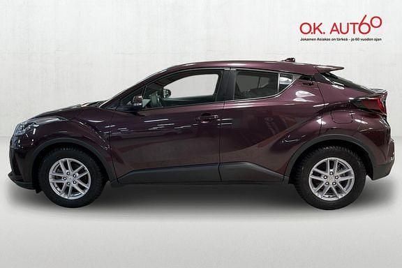 Käytetty Toyota C-HR Active 121 HP (88 kW) 2023 Violetti Katumaasturi