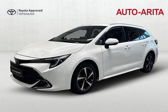 Käytetty Toyota Corolla Anniversary 140 HP (102 kW) 2024 Valkoinen Farmari