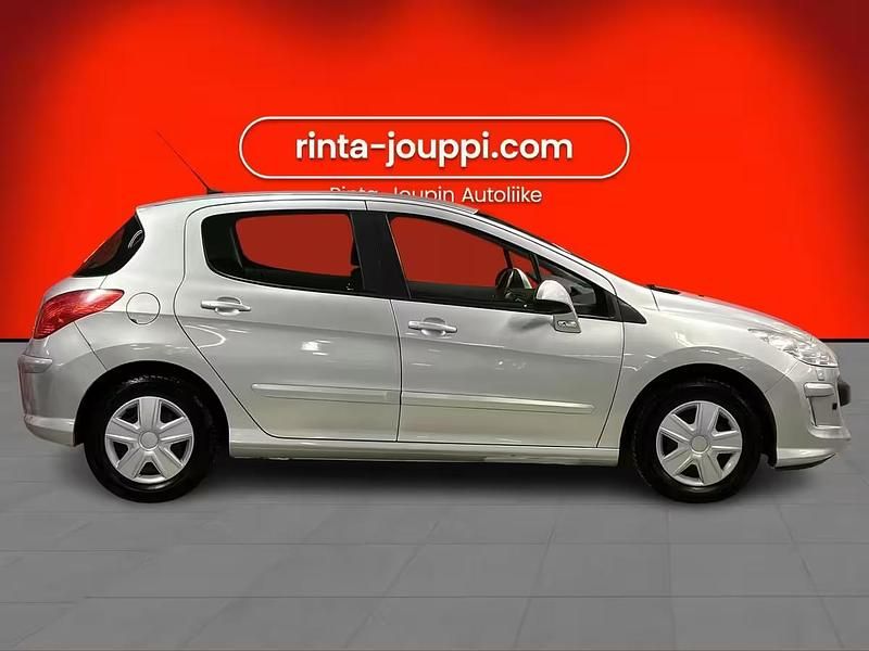 Käytetty Peugeot 308 Premium 2010