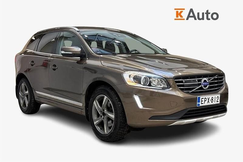 Ruskea (beige) Käytetty 2014 Volvo XC60 Summum Katumaasturi | 14 890 € (Perustarjous) - Kuva 1/4