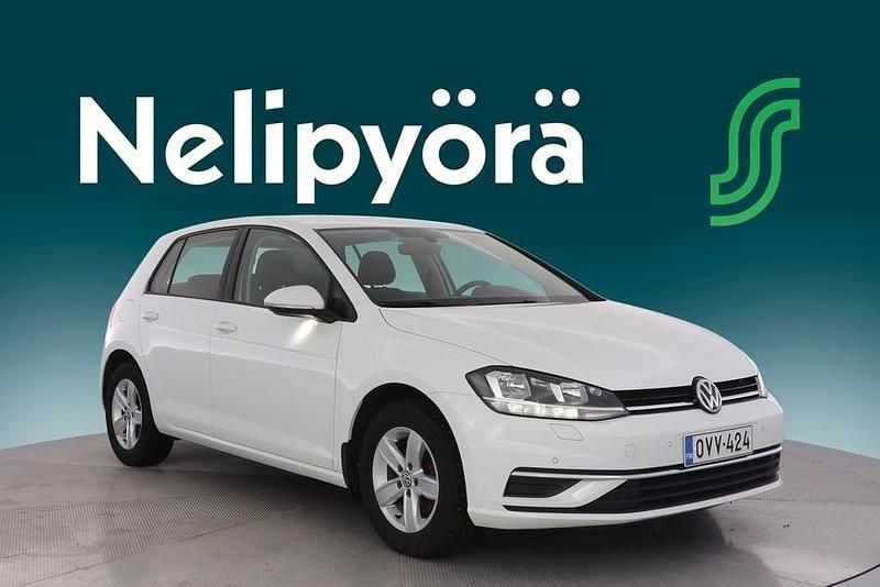 Käytetty VW Golf VII Comfortline 110 HP (80 kW) 2017 Viistoperä