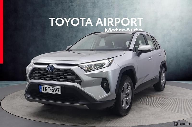 Hopea Käytetty 2024 Toyota RAV4 Hybrid Edition Katumaasturi | 41 890 € (Perustarjous) - Kuva 1/4