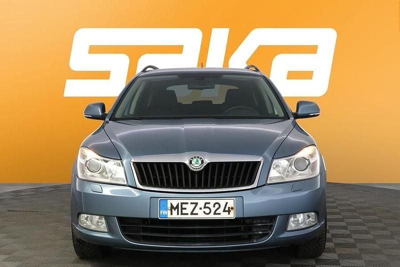 Käytetty Skoda Octavia Elegance 160 HP (117 kW) 2010 Farmari