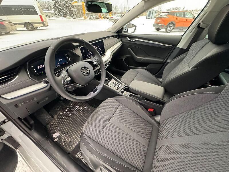 Käytetty Skoda Octavia Style 150 HP (110 kW) 2025 Farmari