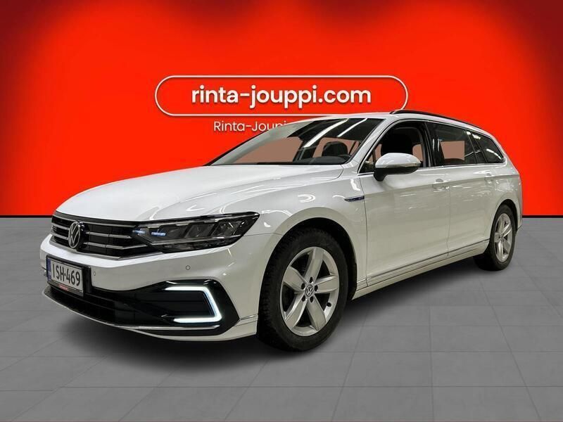 Valkoinen Käytetty 2021 VW Passat GTE Farmari | 19 300 € (Hyvä tarjous) - Kuva 1/4