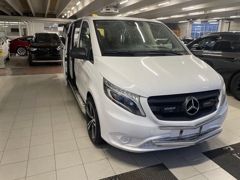 Valkoinen Käytetty 2019 Mercedes Vito Van | 39 700 € - Kuva 1/4